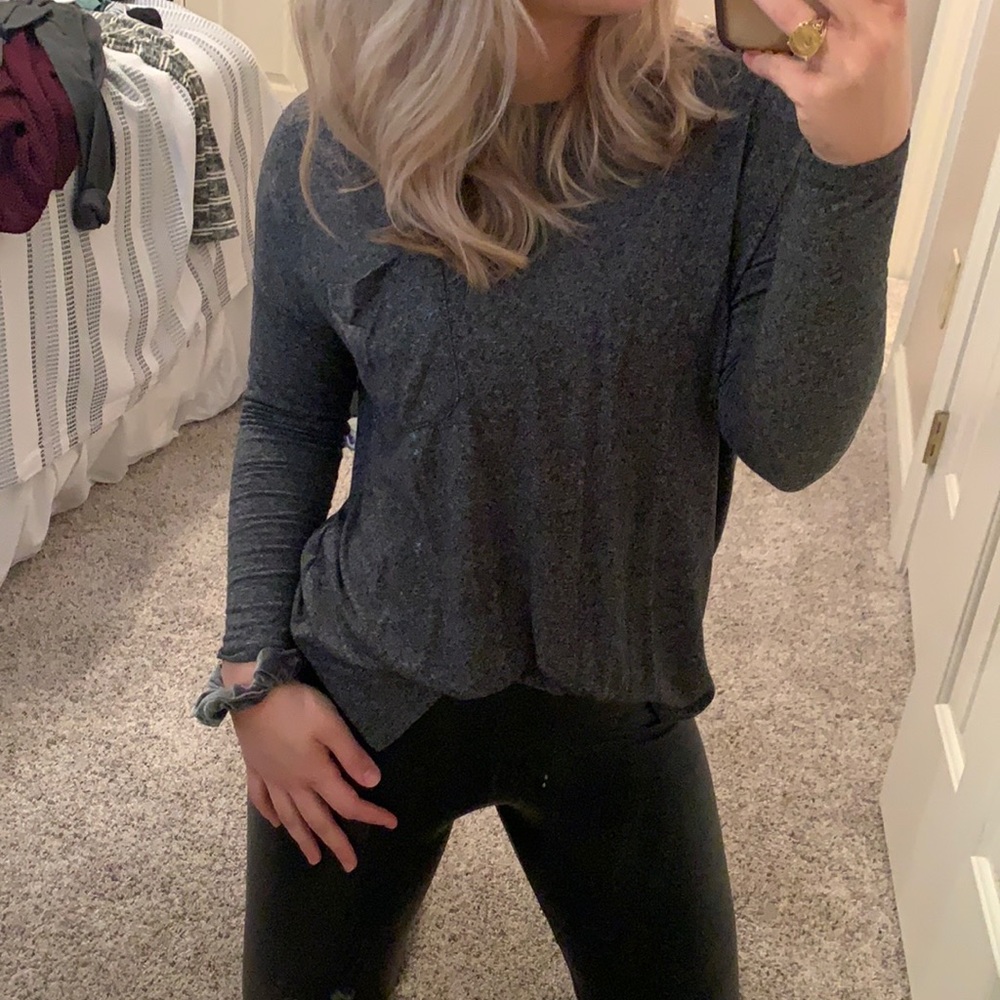 Abercrombie and Fitch long sleeve front pocket tee